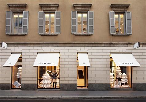 chanel boutique milano|chanel negozi milano.